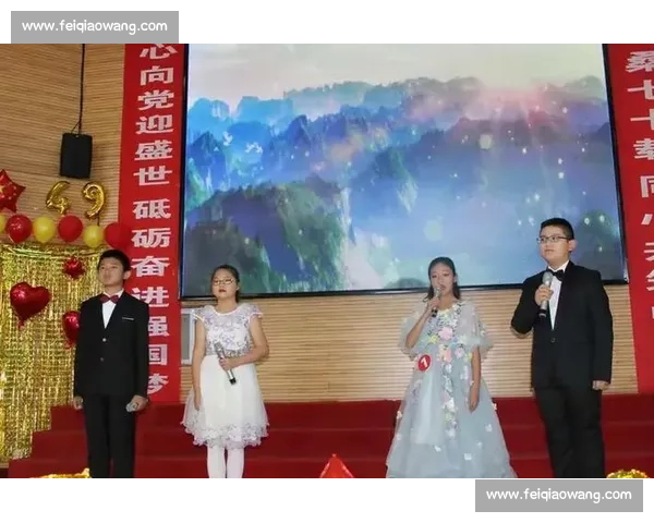 《在朗诵比赛中感悟语言的魅力与自我表达的力量》 《在朗诵比赛中感悟语言的魅力与自我表达的力量》